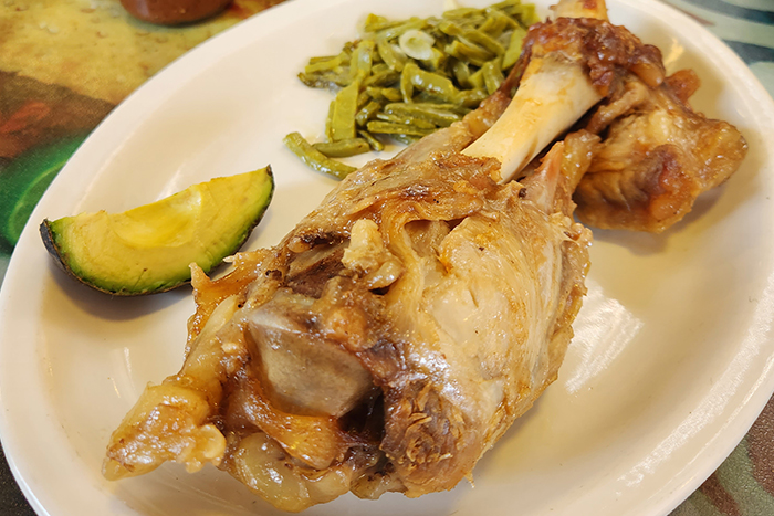 Chamorro, foto 2 de 2